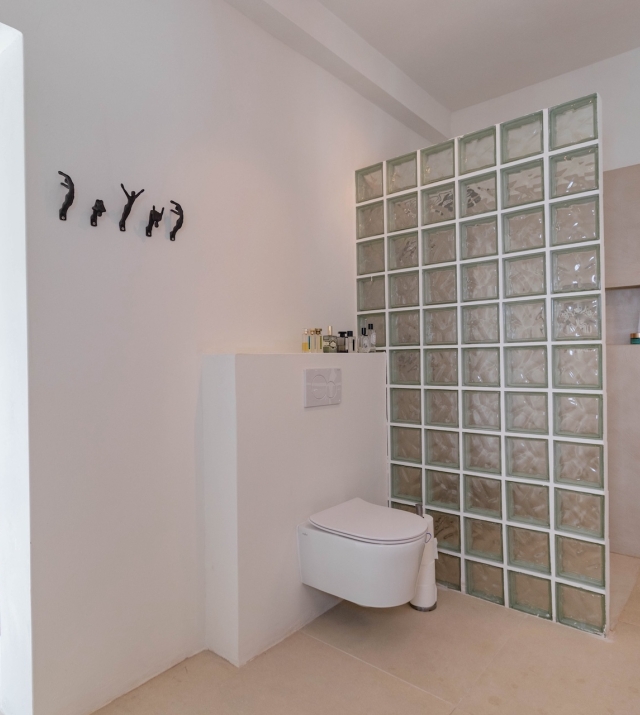 Resa Estates Ibiza te koop san Jose for sale 7 bedrooms apartment bathroom 2.jpg